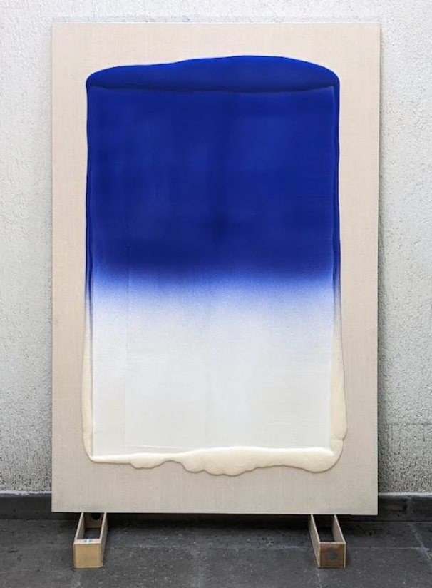 on a rectangular canvas, blue colour transitting into white colour in a paint like fading 