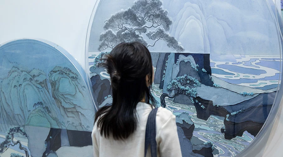 Hong Kong: Explore the fair with curated Route Guides